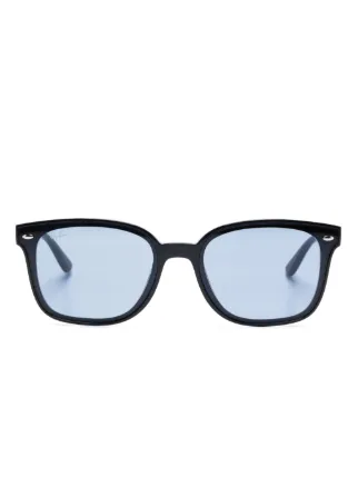 Ray-Ban