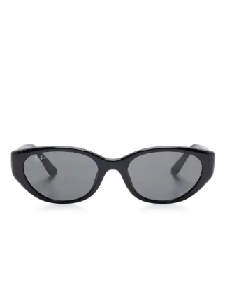 Ray-Ban