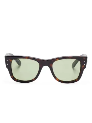 Ray-Ban