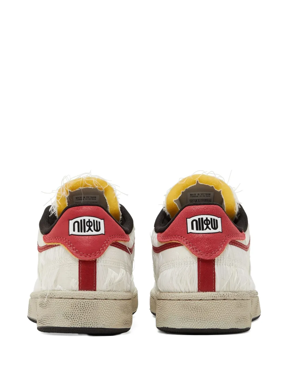 Reebok Club C 85 sneakers met franje Beige