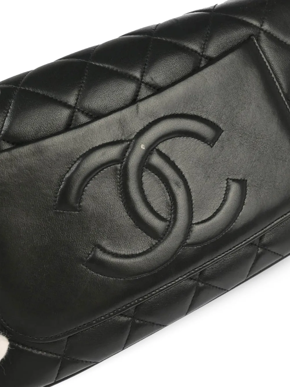 Pre-owned Chanel 2016 Quilted Clutch Bag In 黑色