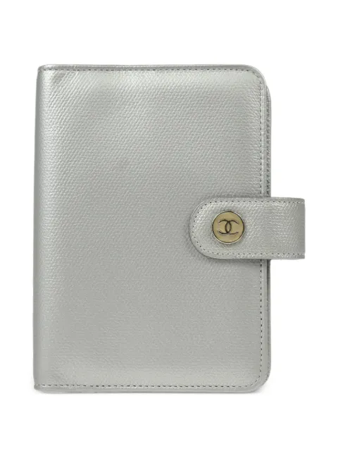 CHANEL Pre-Owned 2006 leather notebook cover