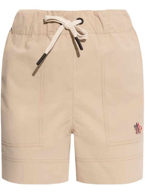 Moncler Grenoble shorts con logo bordado