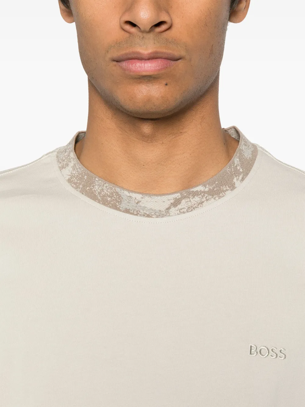 BOSS T-shirt met geborduurd logo Beige