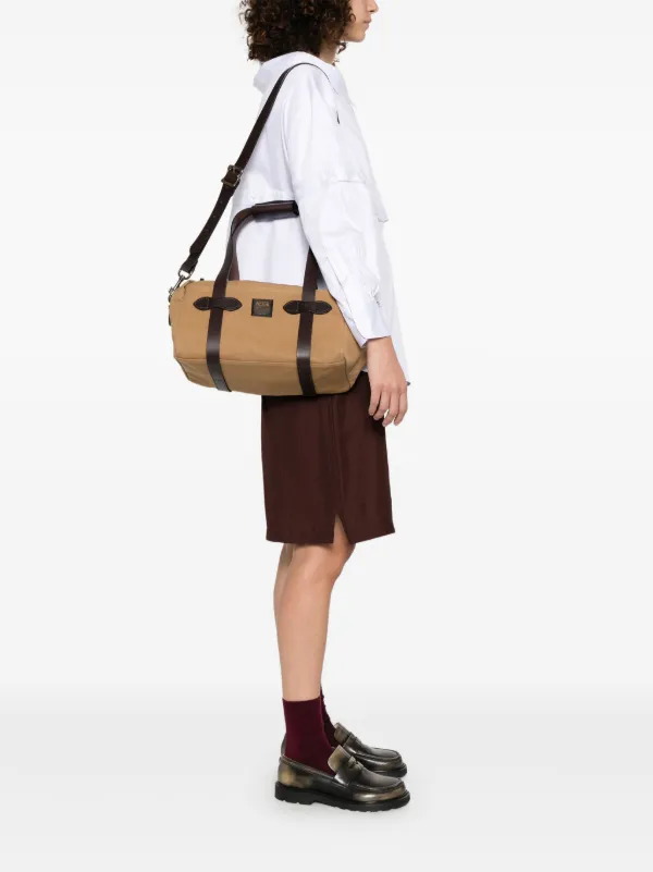 Filson Compact ダッフルバッグ | ブラウン | FARFETCH JP