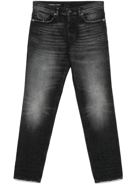 Diesel D-Finitive 09l50 直筒牛仔裤
