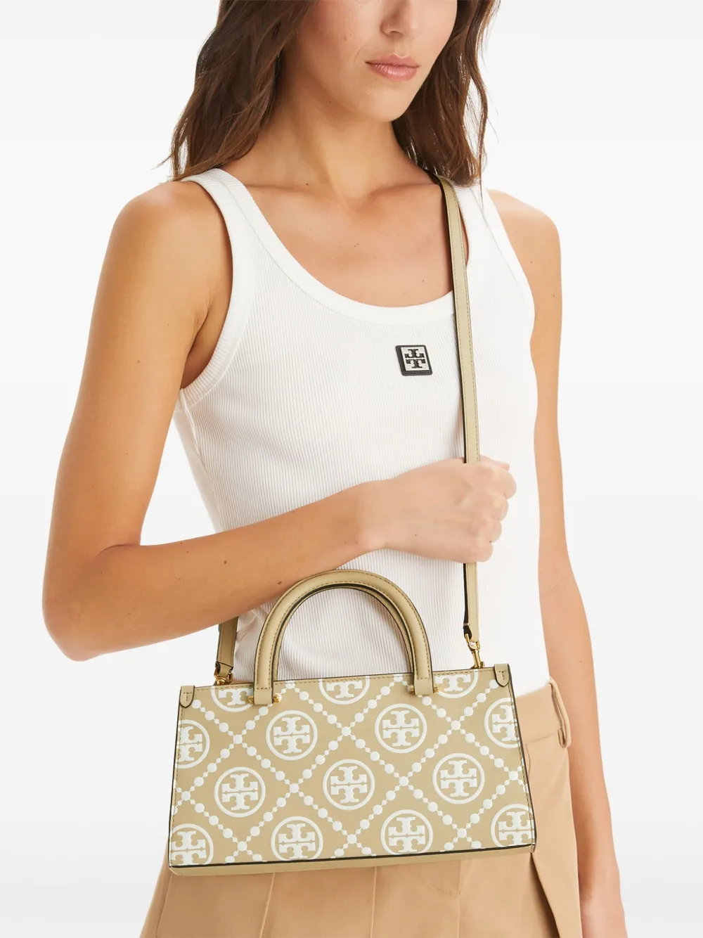 Tory Burch Kleine E/W shopper met T Monogram-reliëf - Beige