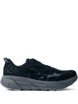 HOKA Clifton L スエードスニーカー | ブラック | FARFETCH JP