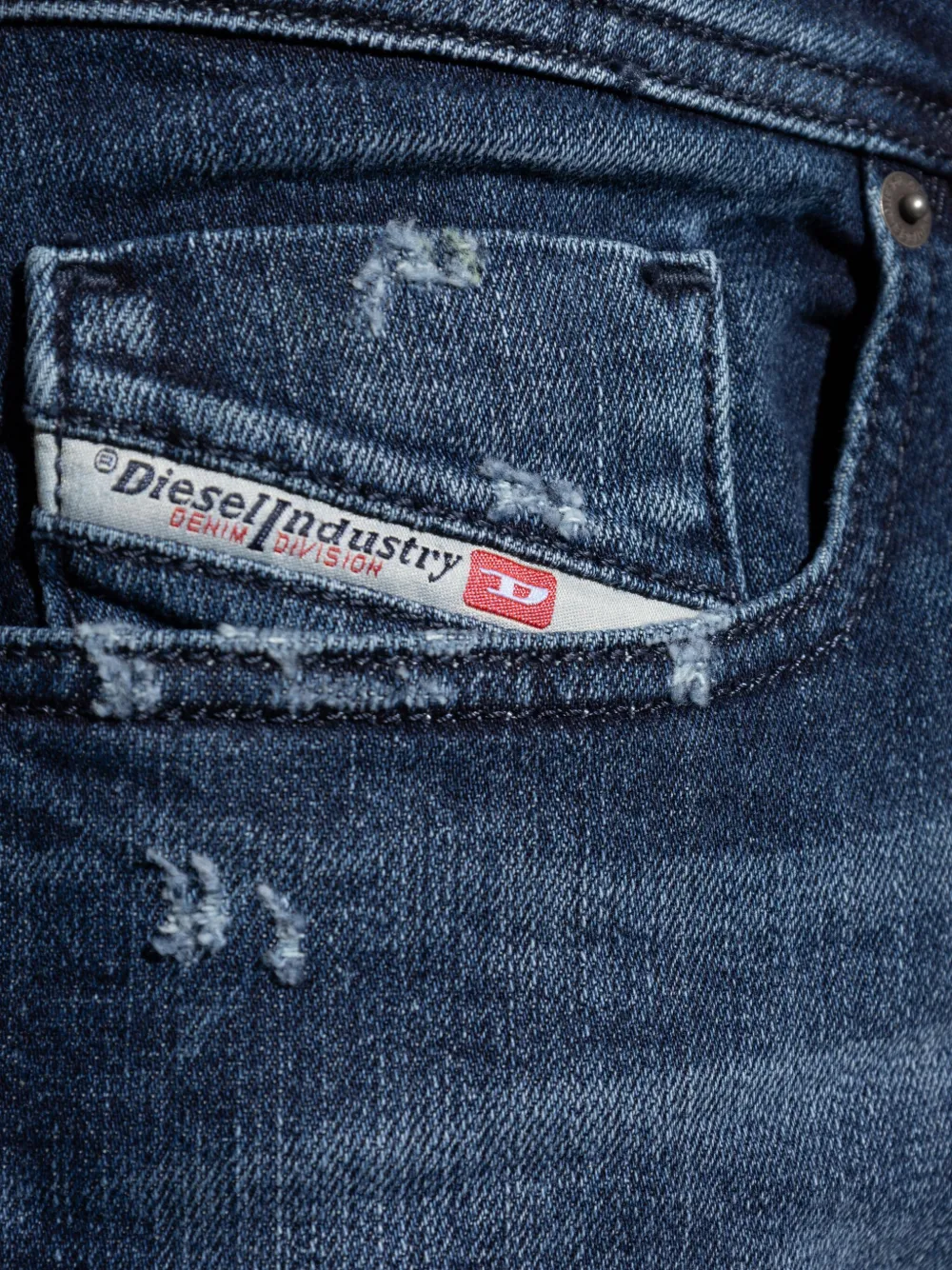 DIESEL SLEENKER JEANS