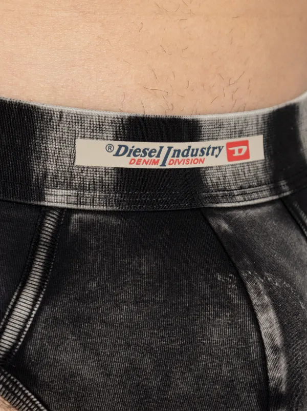 Diesel Andre ショーツ | ブラック | FARFETCH JP