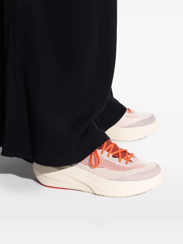 スニーカー Y 3 SUBAYA SNEAKERS Y-3's Chunky Sneaker Is an adidas Samba Gone Futuristic