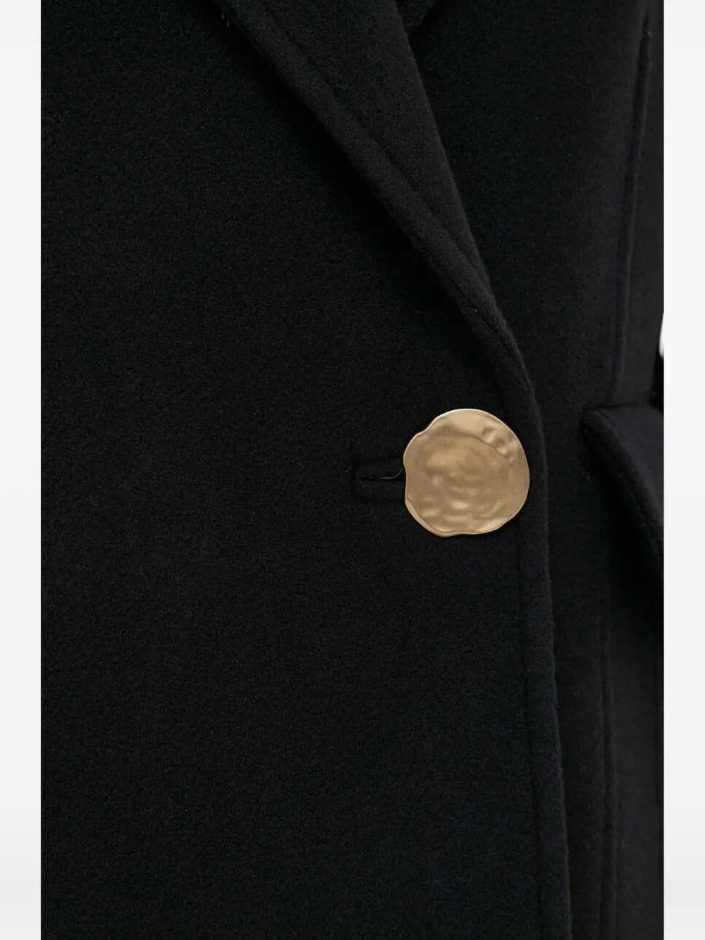 Beatrice B Flap-pocket Single-breasted Coat In Black