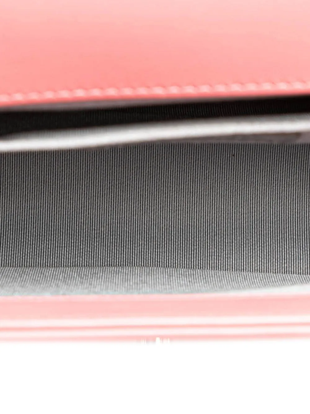 CHANEL Pre-owned 2016-2017 Medium Chevron Lambskin Boy Flap Crossbody Bag In Pink