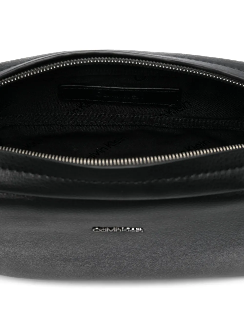 Calvin Klein Modern Messenger Bag