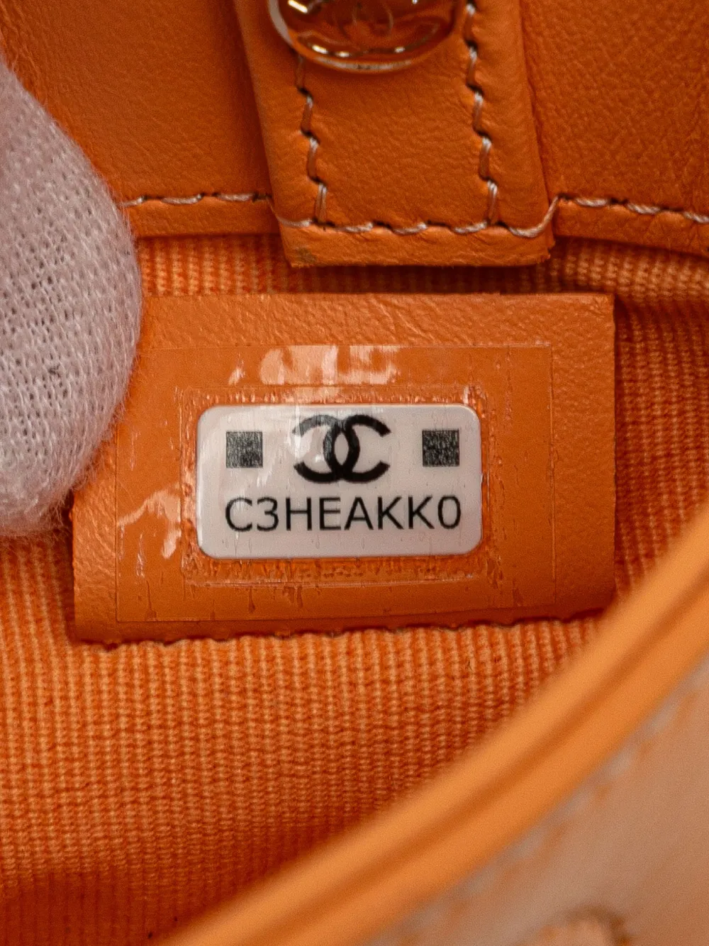 CHANEL Pre-Owned 2021-2024 Nano Shiny Crumpled Calfskin 31 CHANEL Pre-Owned 2021-2024 Nano Shiny Crumpled Calfskin 31