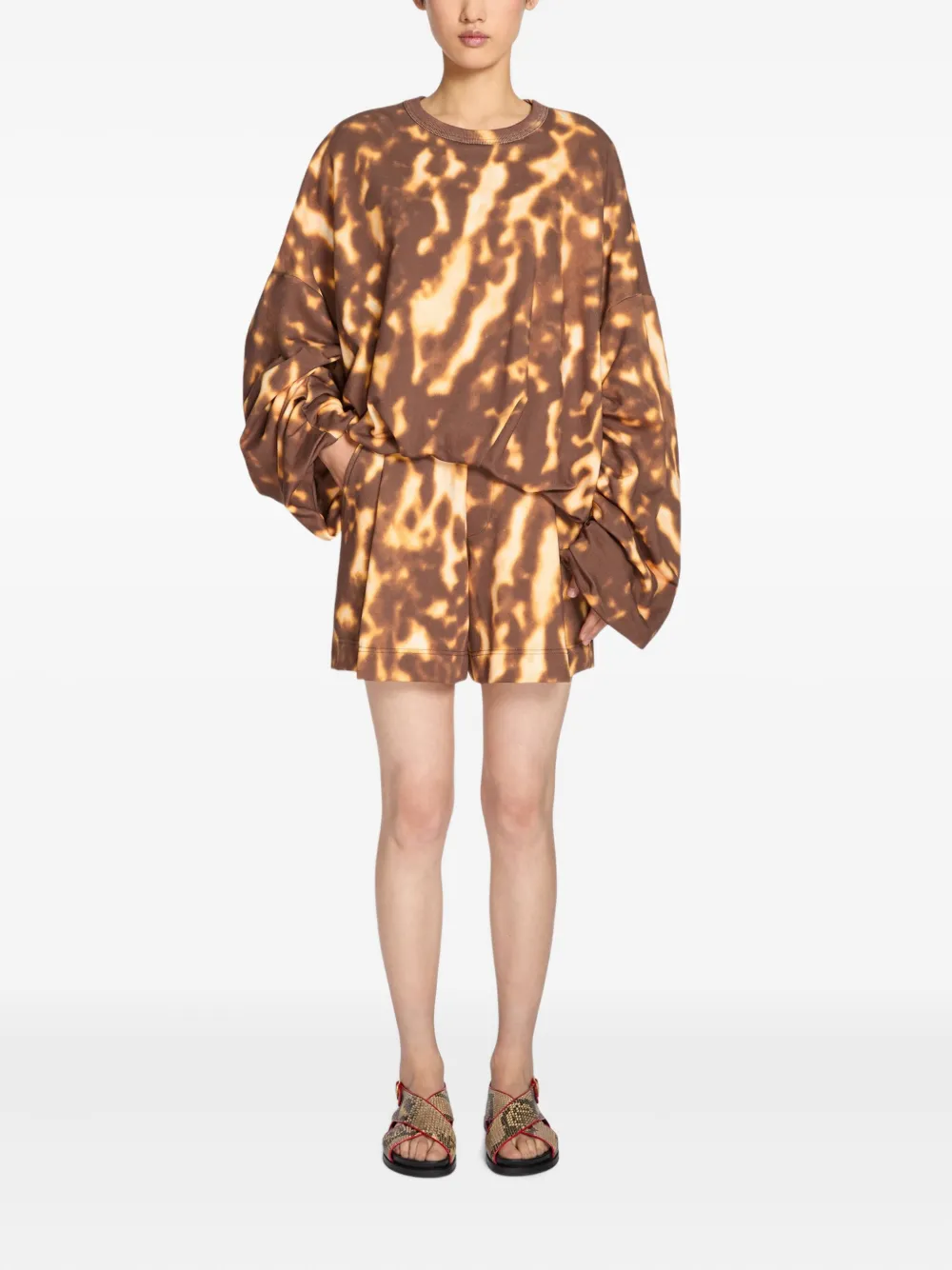 DRIES VAN NOTEN Shorts met tie-dye print Bruin