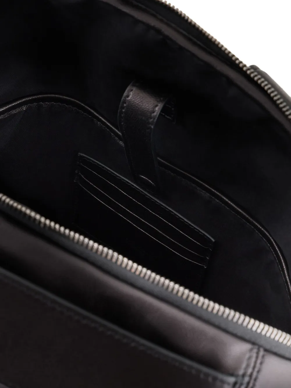 Giorgio Armani Leren rugzak Zwart