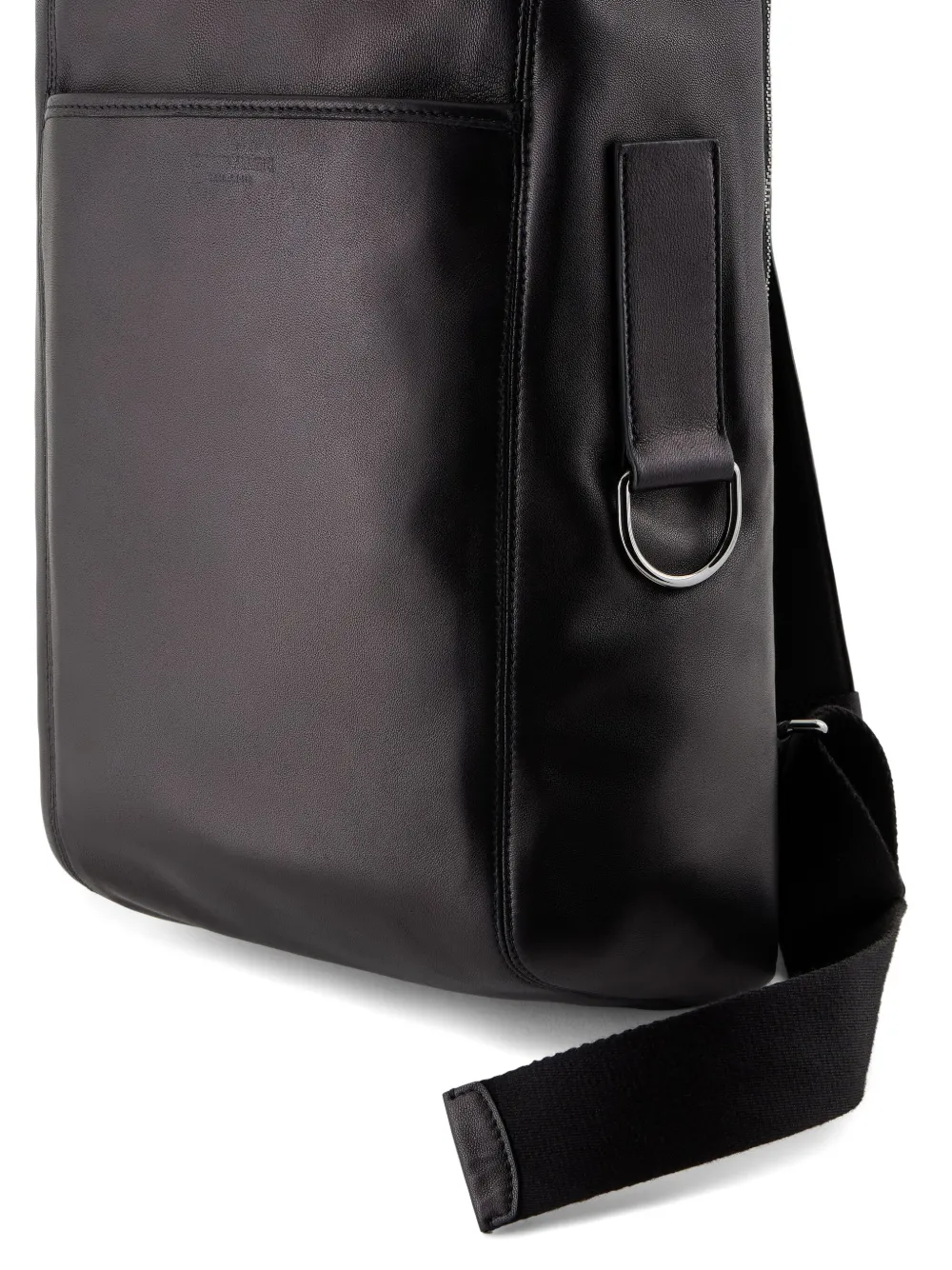 Giorgio Armani Leren rugzak Zwart