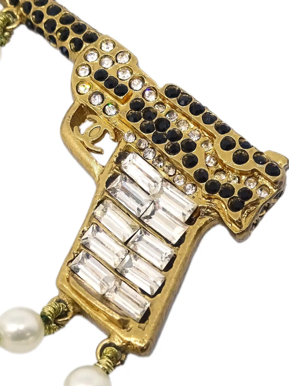 CHANEL Pre-Owned 2001 gun-motif brooch | Image 2