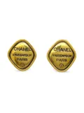 CHANEL Pre-Owned 1990-2000s rhombus clip-on earrings - Gold
