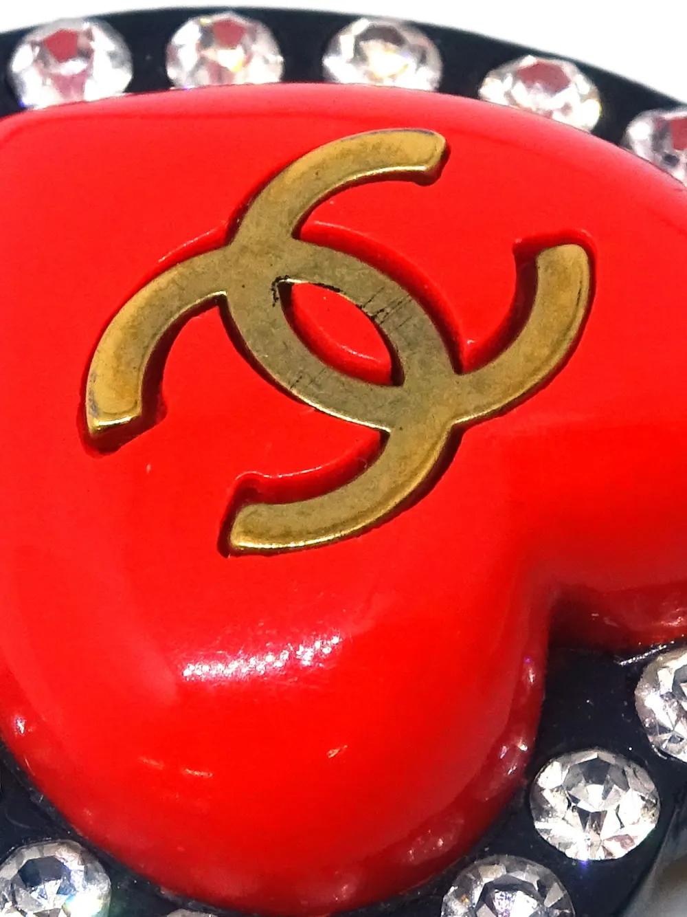 Pre-owned Chanel 1995 Rhinestone Heart Clip-on Earrings In Gold