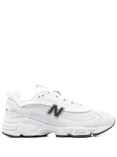 New Balance 1000 sneakers 