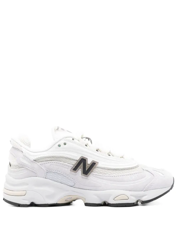 New Balance 1000 スニーカー | グレー | FARFETCH JP