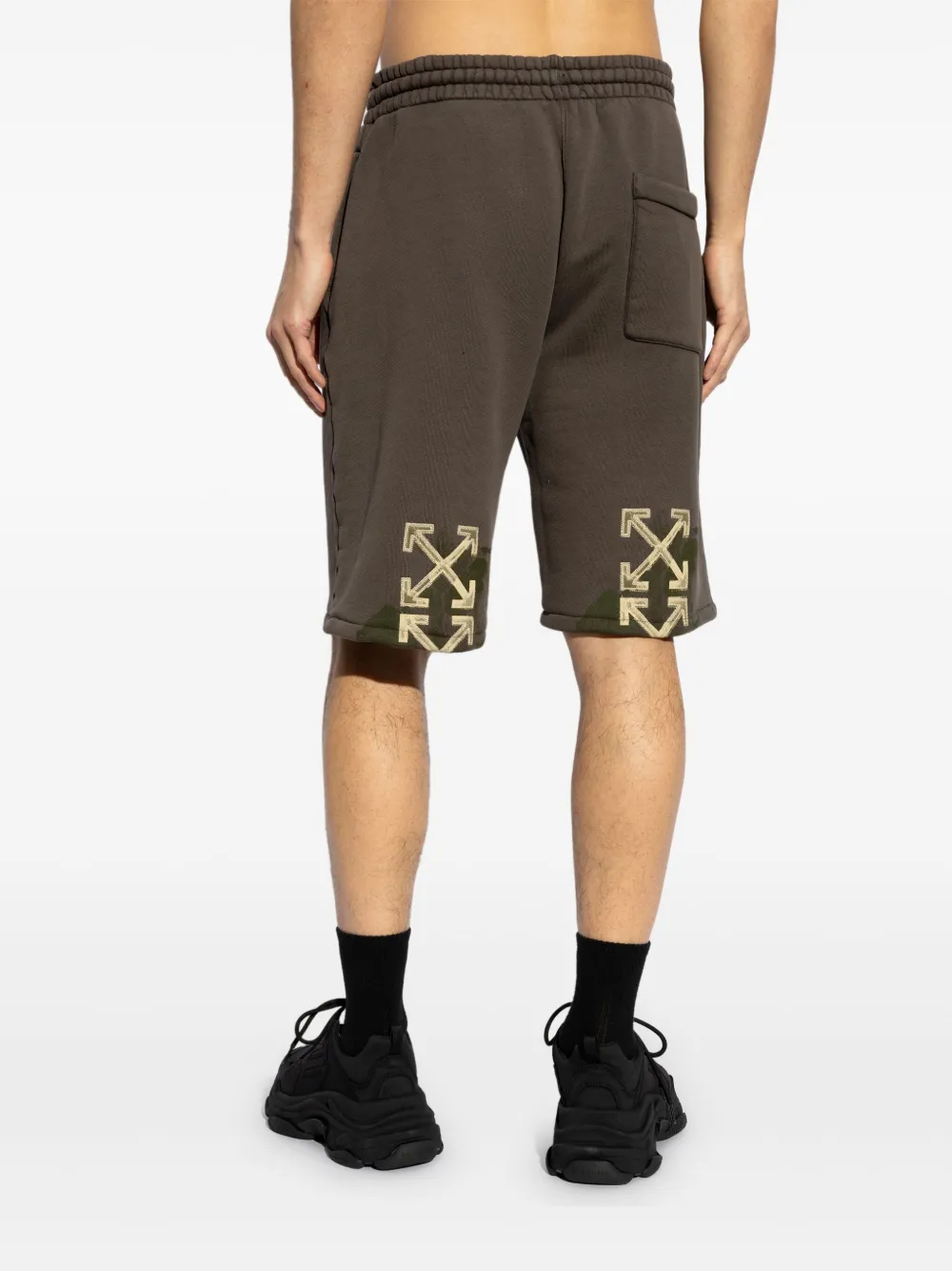 Off-White Katoenen trainingsshorts met Arrow-print Bruin