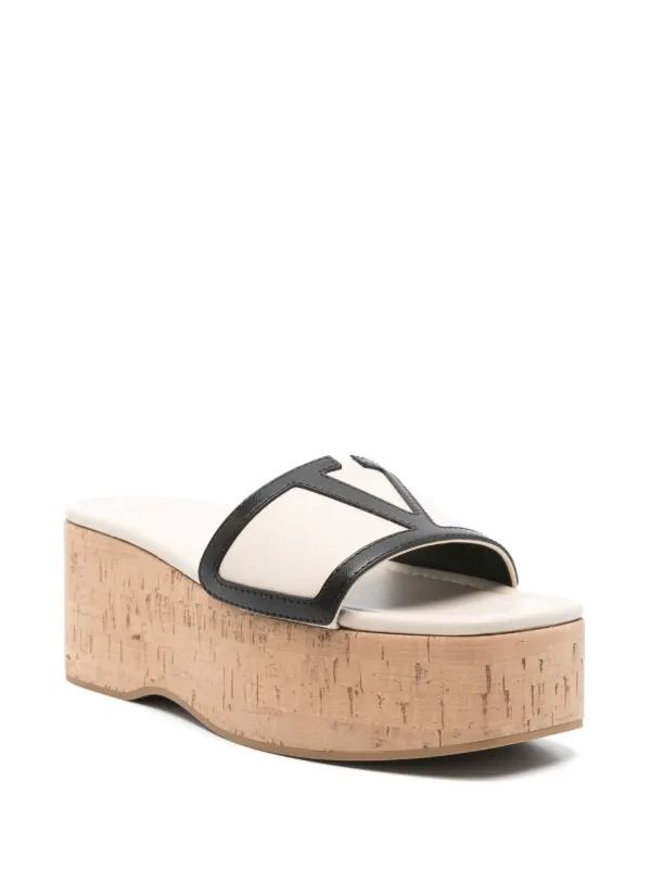 Valentino Garavani VLogo Signature Slides | Neutrals | FARFETCH