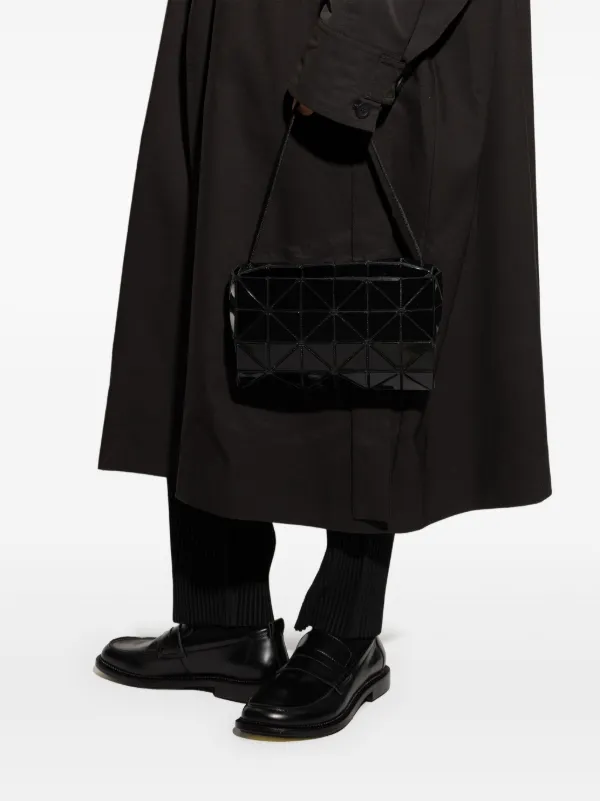 Bao Bao Issey Miyake Carton ショルダーバッグ | ブラック | FARFETCH JP