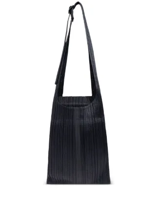 Pleats Please Issey Miyake