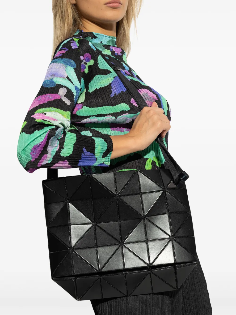 Bao Bao Issey Miyake geometric-panelled shoulder bag - Zwart