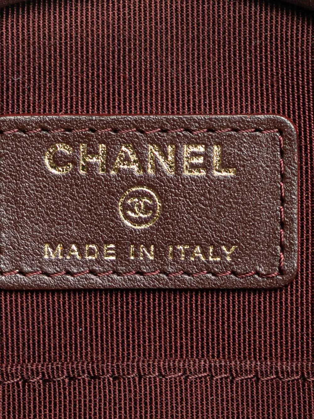 CHANEL Pre-Owned 2018-2019 CC Quilted Caviar Round Clutch With Chain crossbody bag | Image 6