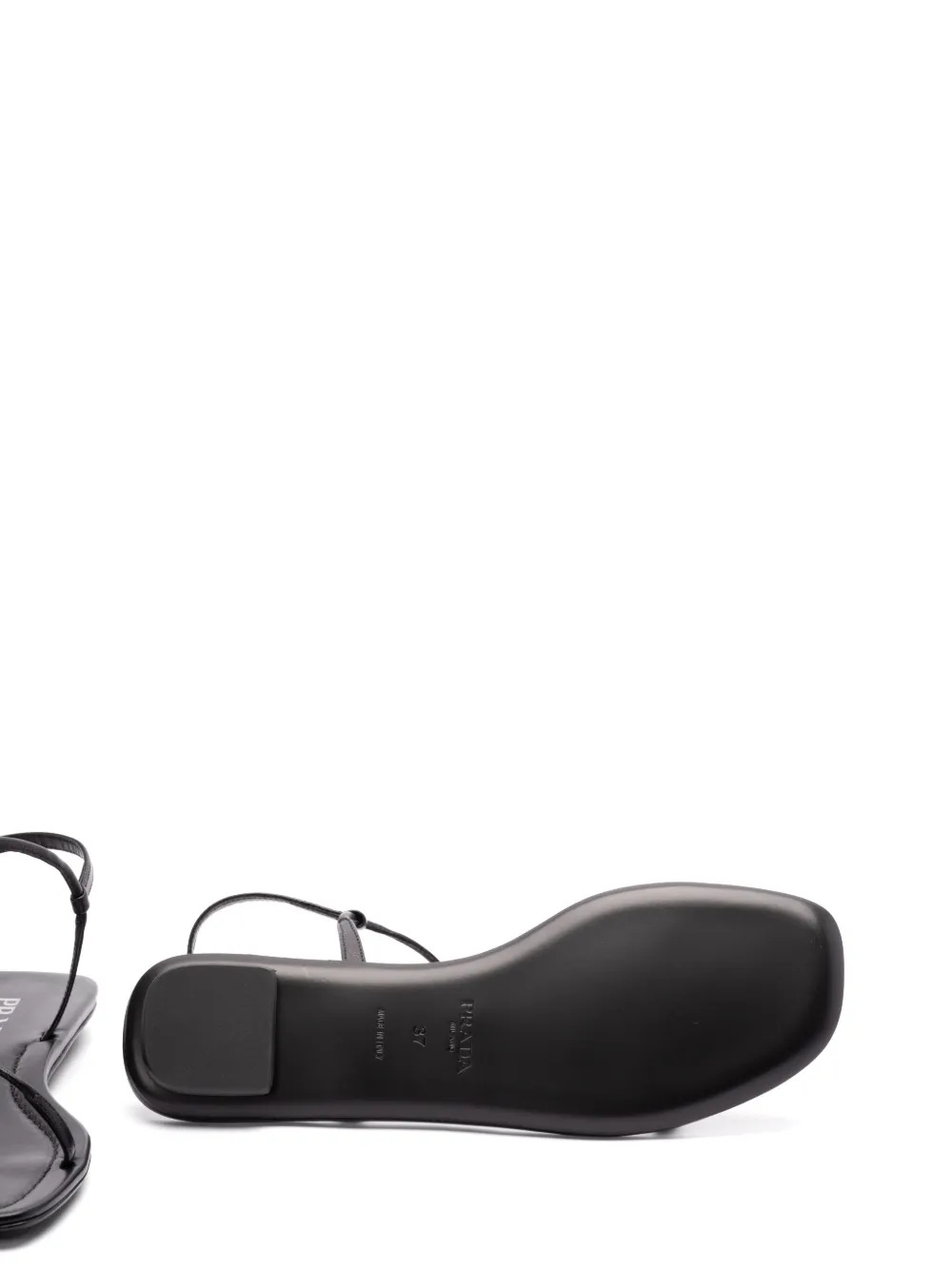 Prada Sandalen met bandje Zwart