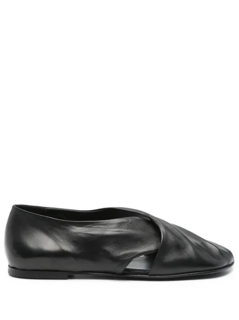 Elena Iachi flats con logo estampado