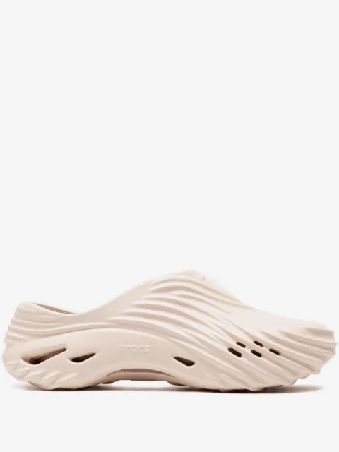 Crocs Echo Wave mules