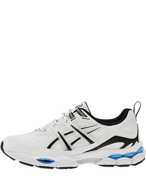 ASICS tenis running con detalle de malla