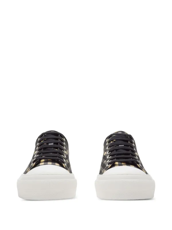 Burberry Checked Sneakers | Black | FARFETCH