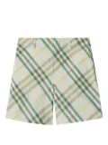 Burberry Kids checked cotton shorts - White