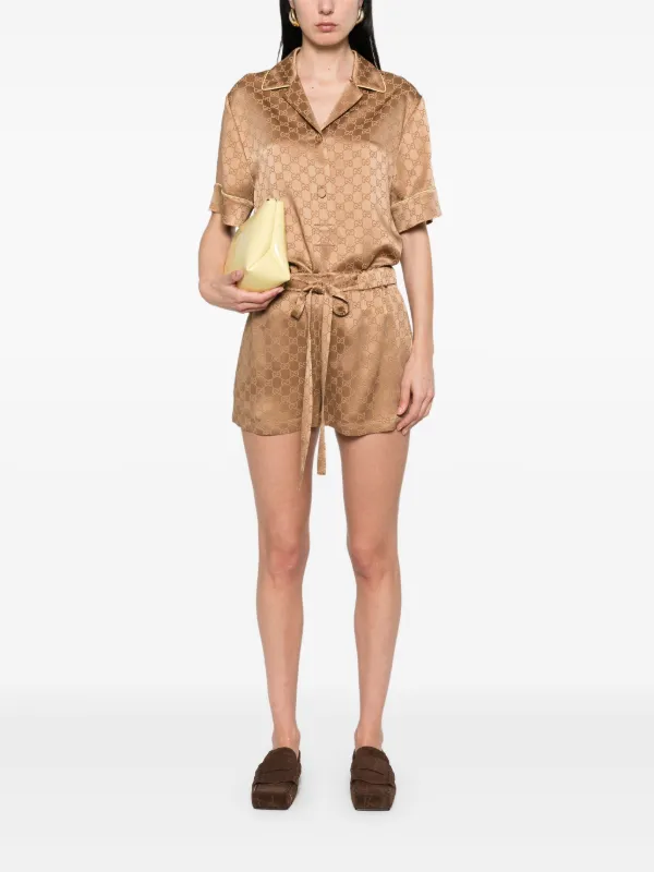 【GUCCI】グッチ GG ロゴ サテン ショートパンツ ブラウン Gucci GG サテンショートパンツ | ブラウン | FARFETCH JP