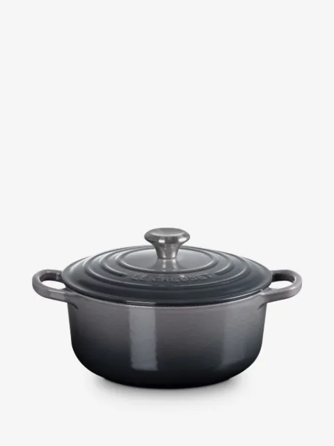 Le Creuset cast iron casserole (26cm)