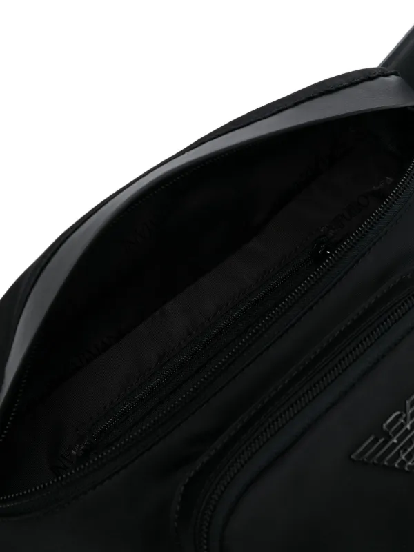 『EMPORIO ARMANI 』 ロゴプリント ベルトバッグ Emporio Armani ロゴプレート ベルトバッグ | ブラック
