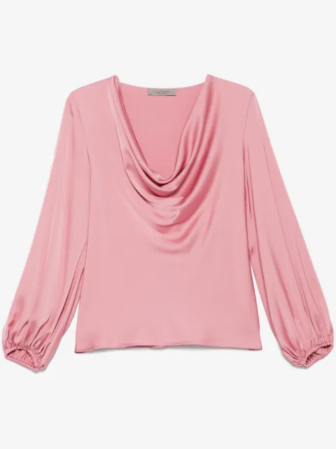 D.Exterior satin blouse