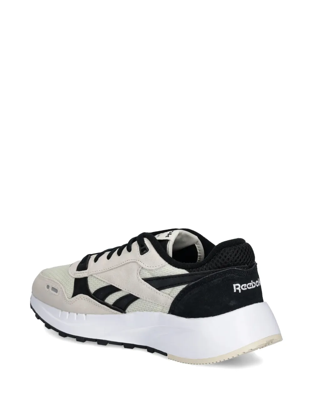 Reebok Classic Leather 2400 trainers Neutrals