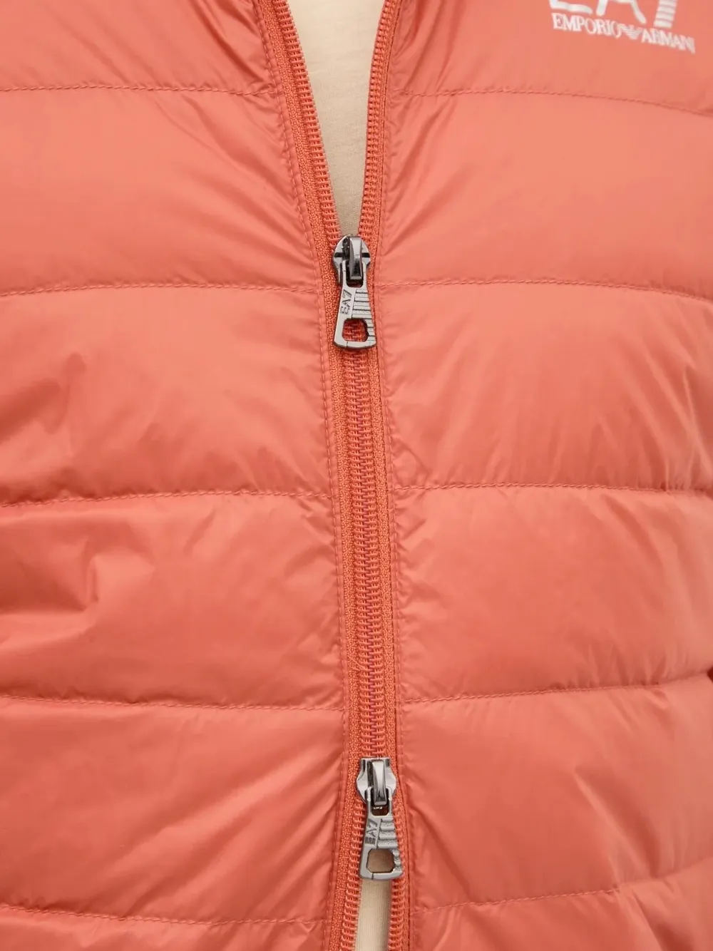 Ea7 Emporio Armani Gevoerd jack met capuchon Oranje