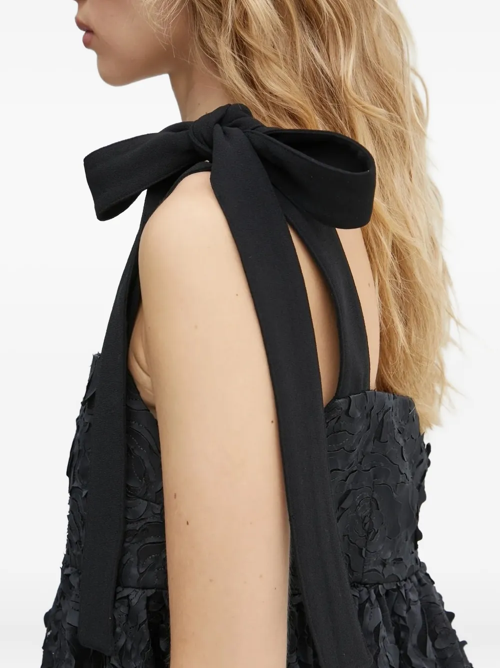 Stine Goya Blouse verfraaid met bloemen en strikdetail Zwart