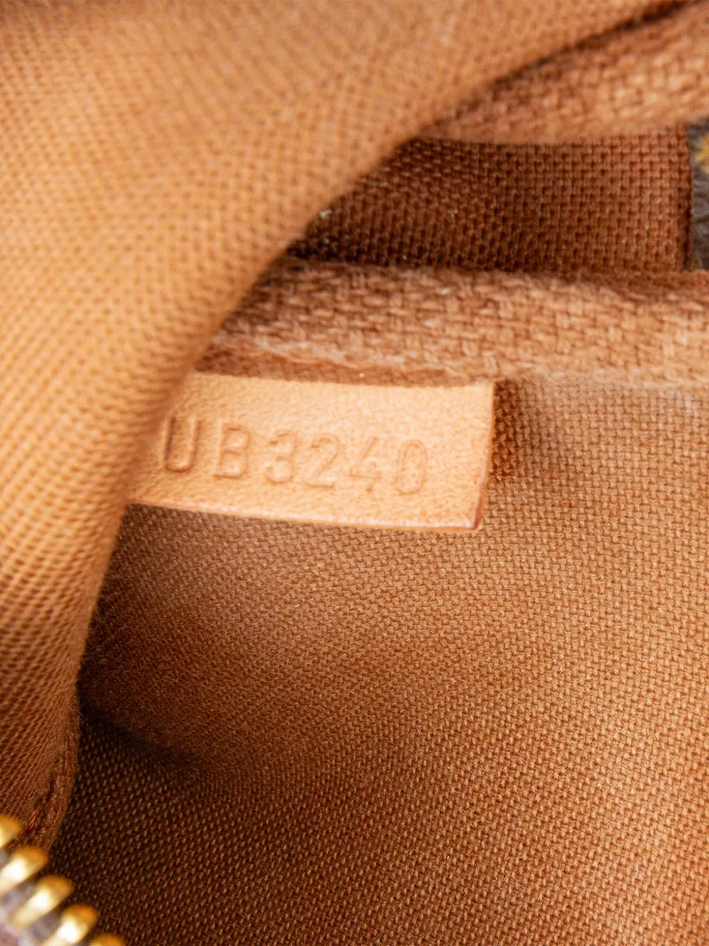 Louis Vuitton Pre-Owned Borsa a mano mini Pochette Accessoires con monogramma 2020 | Image 7