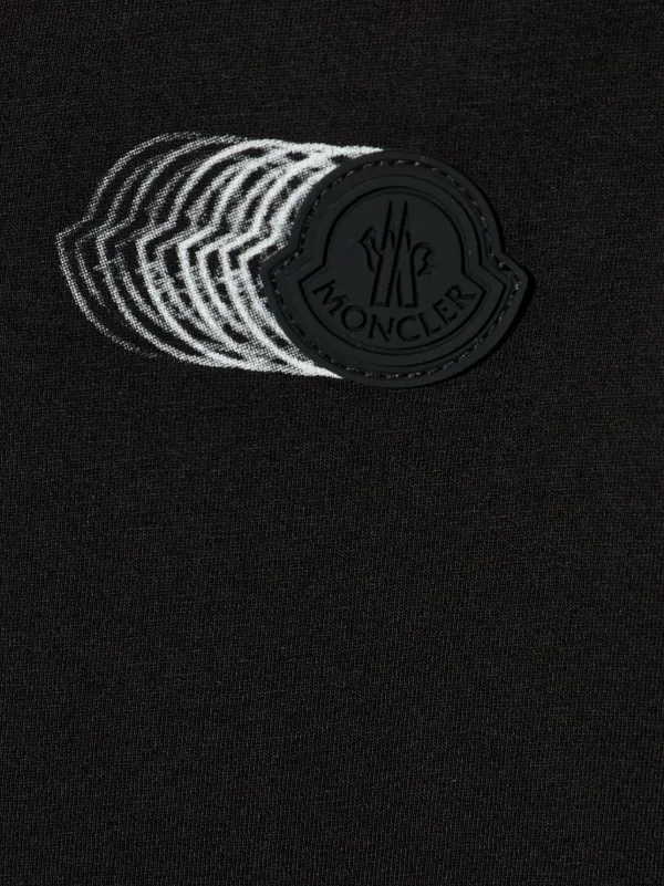 Moncler logo-patch T-shirt | Black | FARFETCH