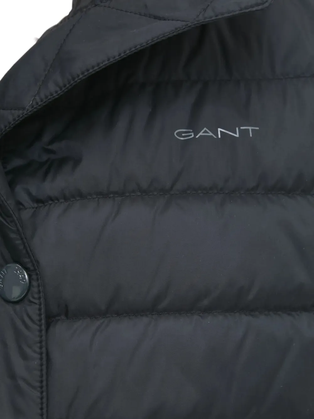 Gant Quilted Button-fastening Vest In Black