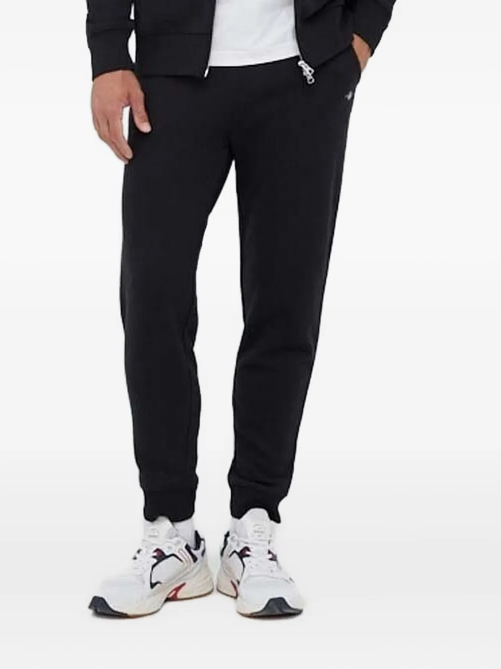 Gant Shield Logo-embroidered Track Pants In Black